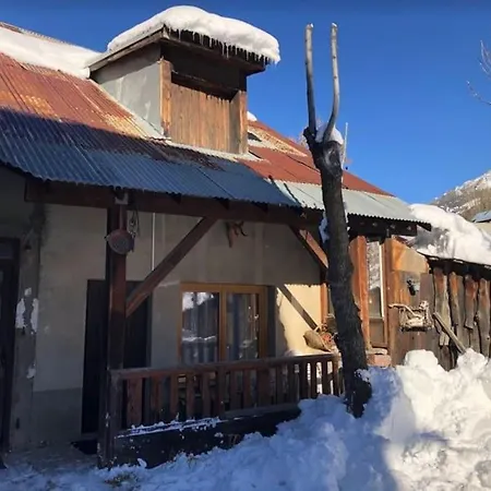 Le Ranch Vars Ste Marie Apartment